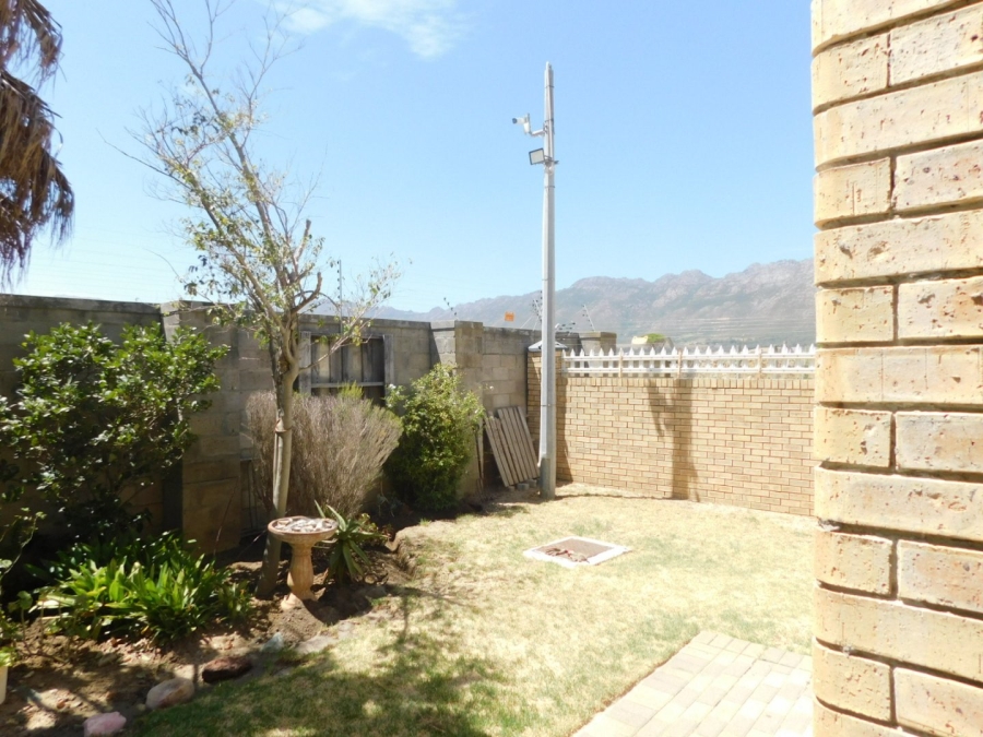 2 Bedroom Property for Sale in Fairview Golf Estate Western Cape